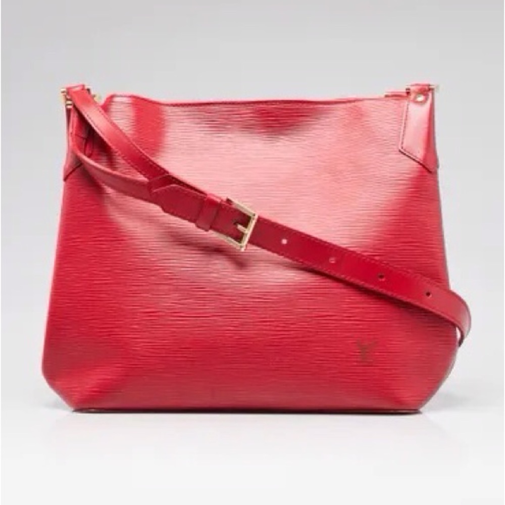 Louis Vuitton Epi medium red bag